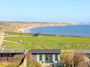 Photo 25- click for photo gallery